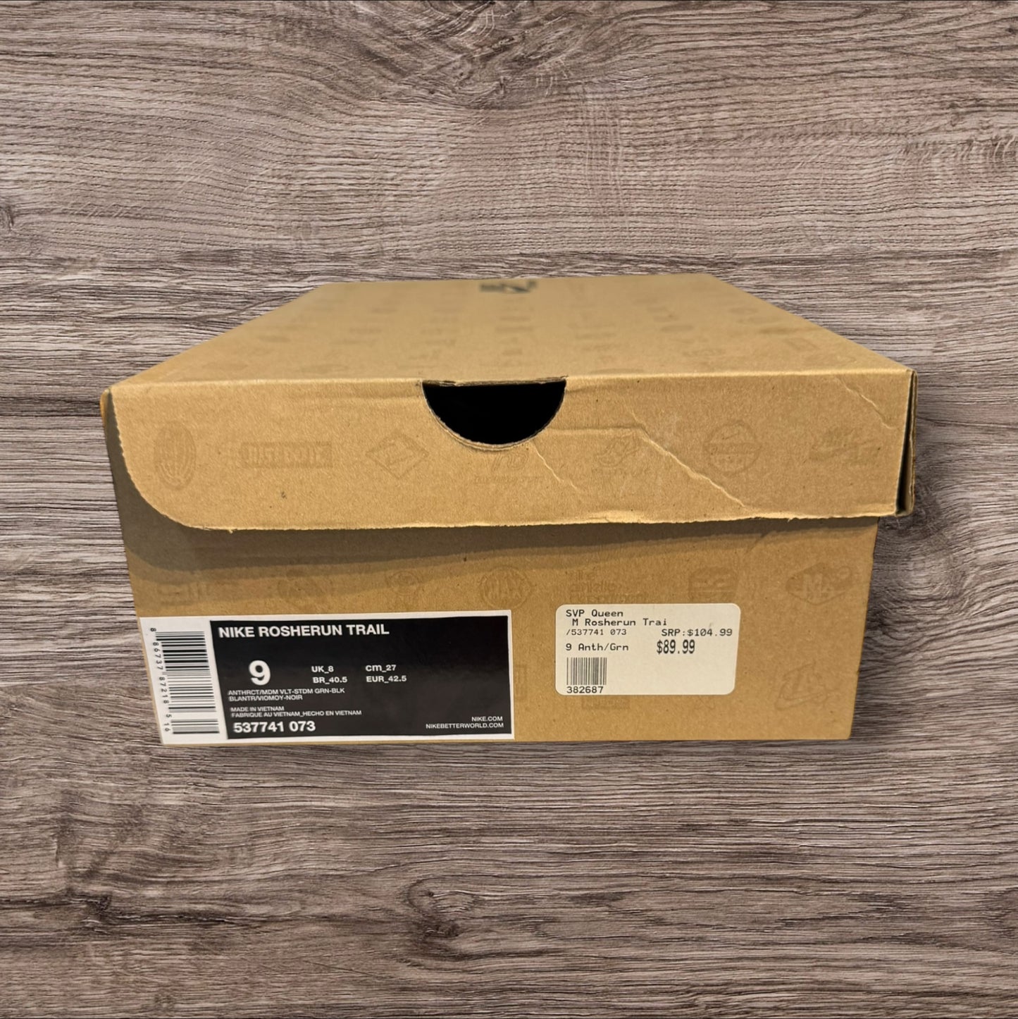 Nike Rosherun Trail Stadium Green Size 9 (537741 073)
