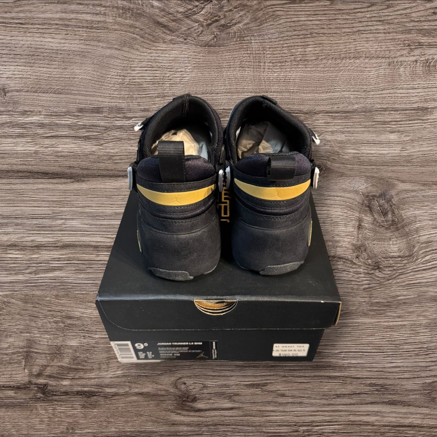 Jordan Trumner LX BHM Size 9.5 (909408 032)
