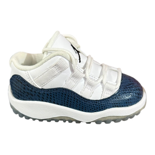 DS Infant Jordan 11 Low Snakeskin Size 5C (CD6849 102)