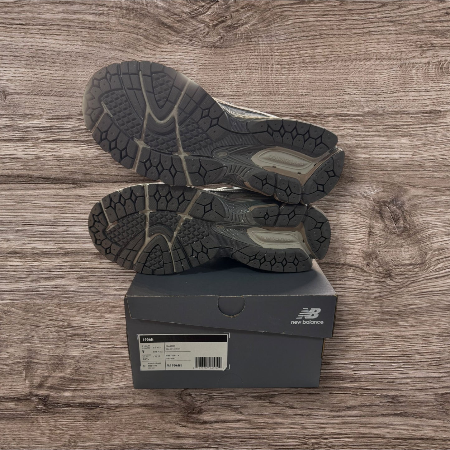 New Balance 1906N Grey Size 9 (M1906NB)