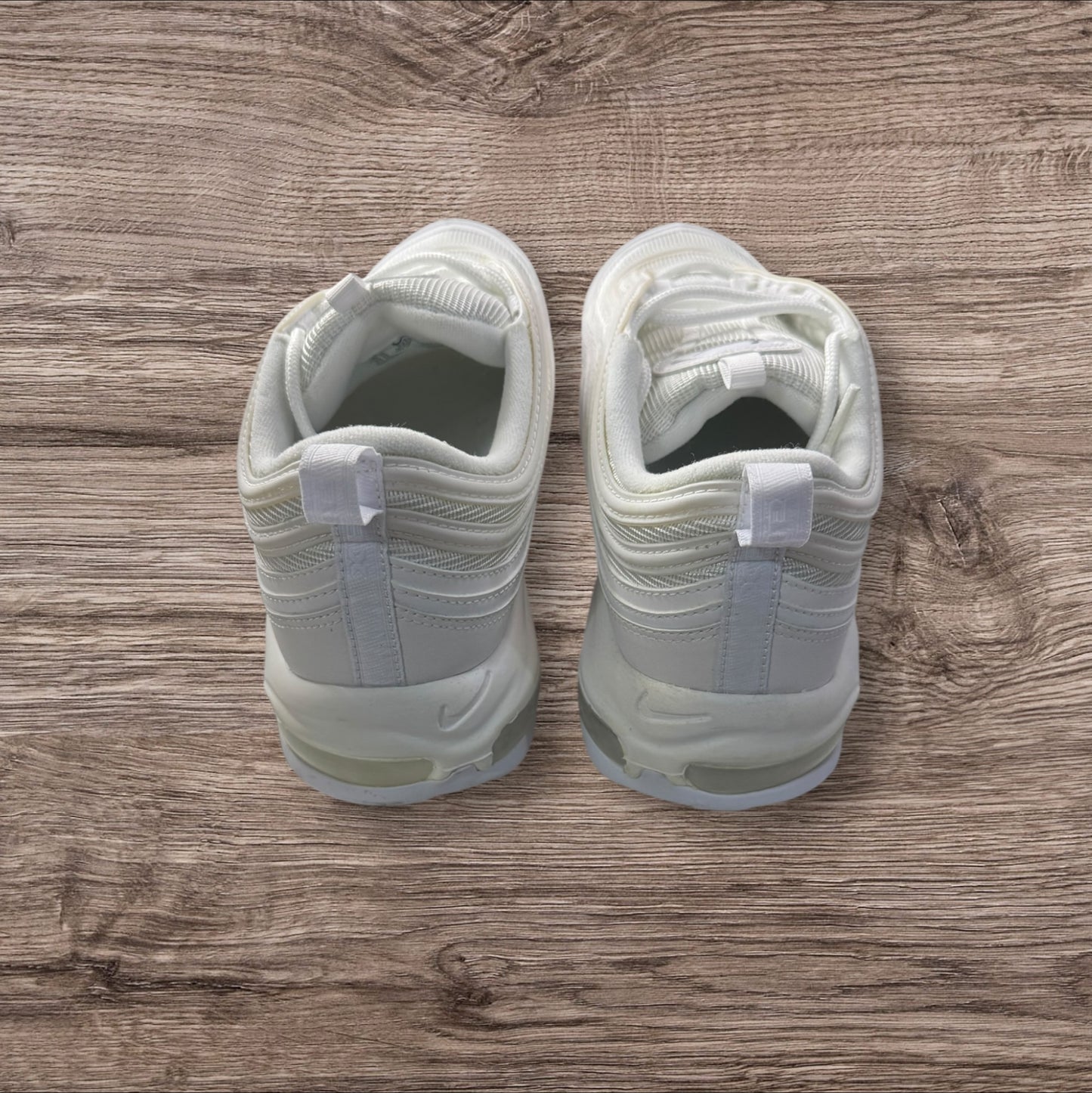 Nike Air Max 97 Triple White Size 11 (921826-101)