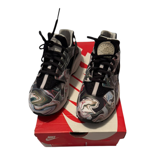 Woman Nike Huarache Marble Dye Size 7 (683818 017)