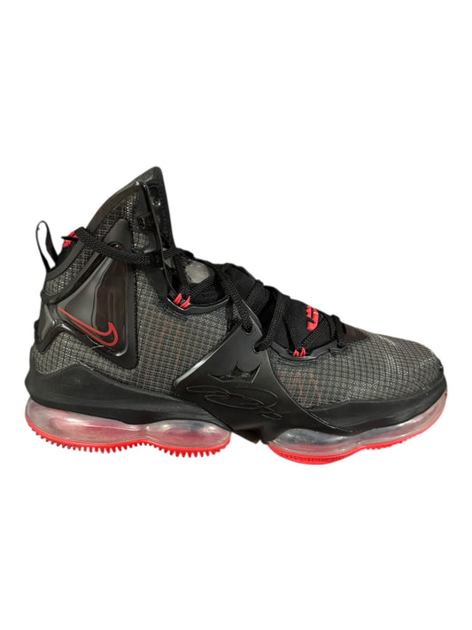 Nike LeBron 19 Bred Size 11 (CZ0203 001)