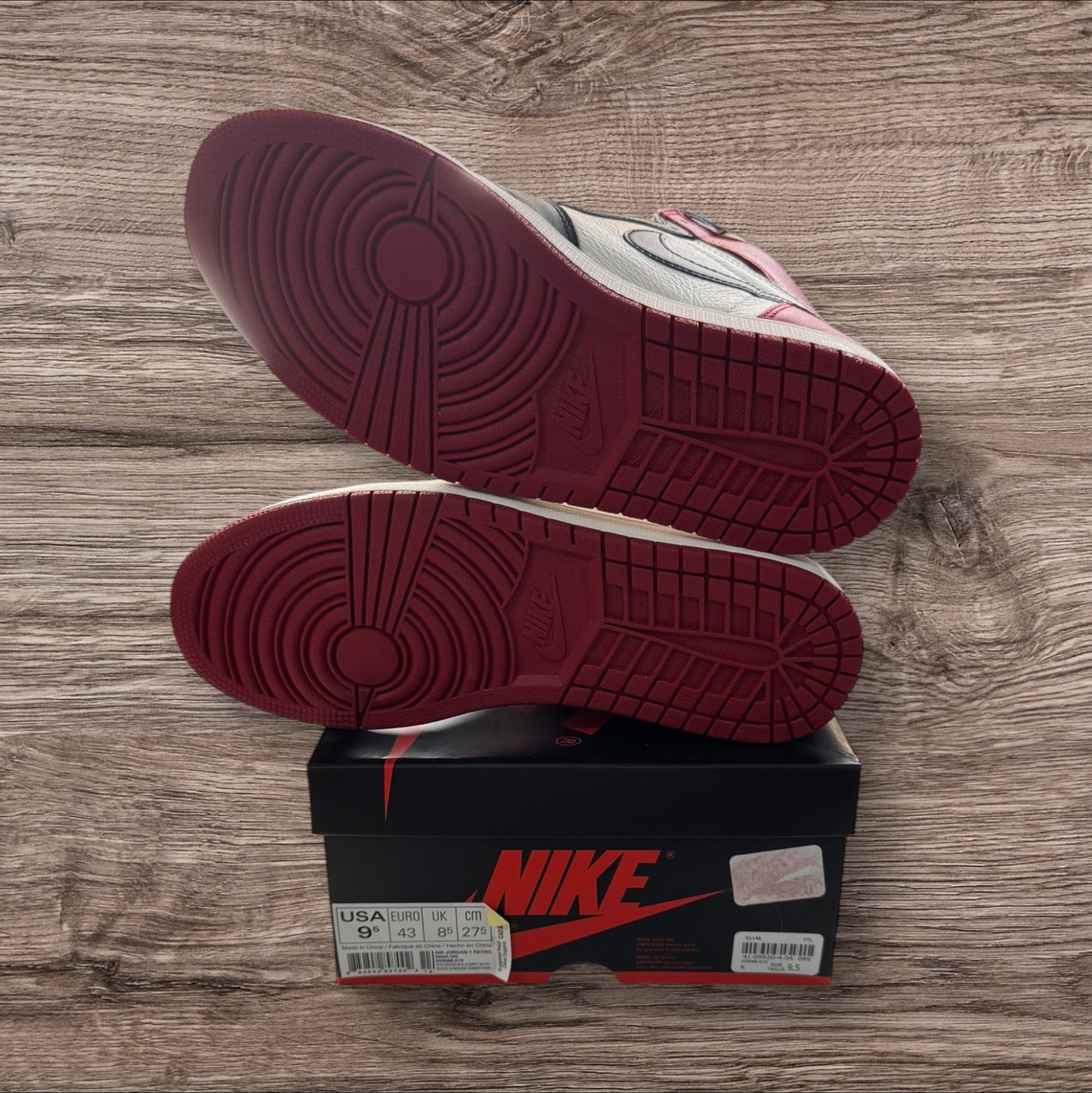 DS Jordan 1 Bred Toe Size 9.5 (555088-610)