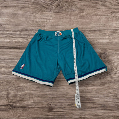 Mitchell & Ness Charlotte Hornets Throwback Authentic Shorts Size L
