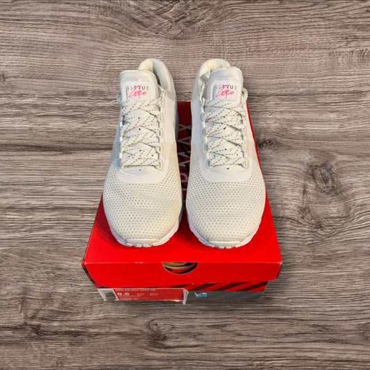Nike Air Max Zero Be True Size 9.5 (789695 101)