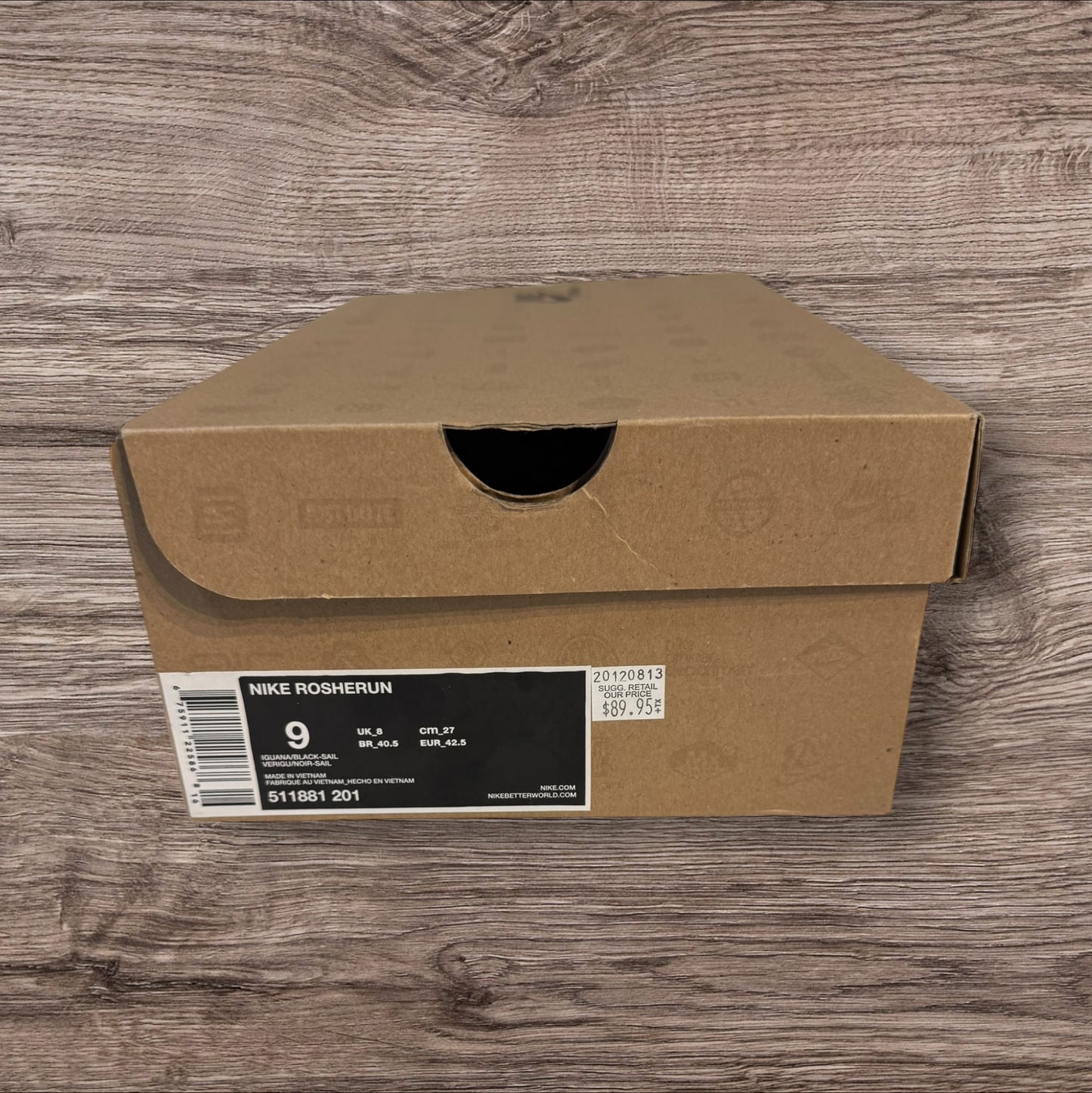 Nike Rosherun Iguana Size 9 (511881 201)