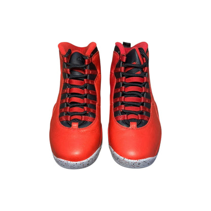 Jordan 10 Bulls Over Broadway Size 9 (No Box 705178-601)