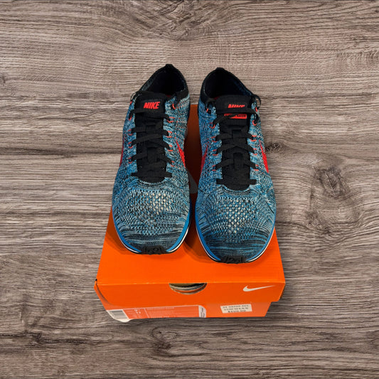 Nike Flyknit Racer Neo Size 9.5 (526628 404)