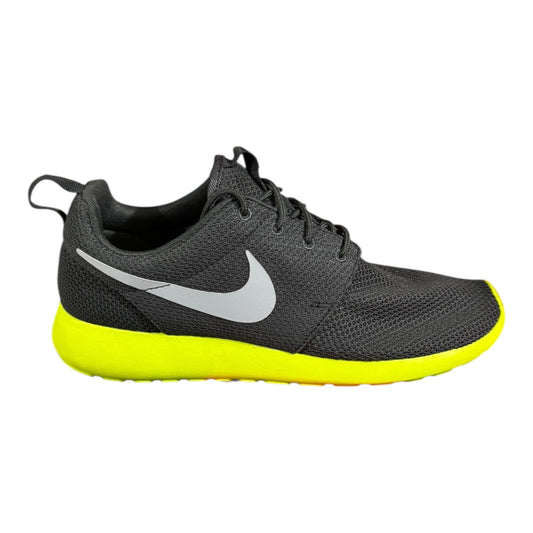 Nike Rosherun Grey Volt Size 9 (511881 073)