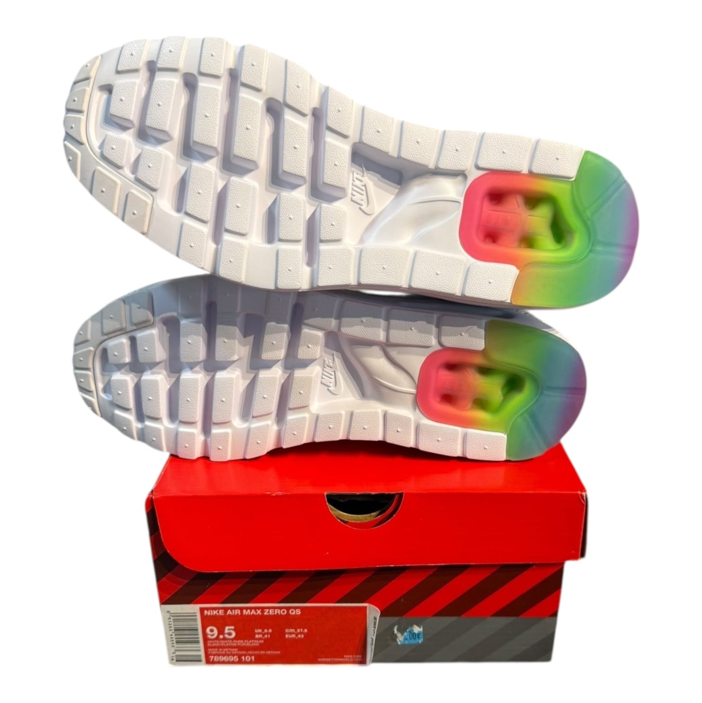 DS Nike Air Max Zero Be True Size 9.5 (789695 101)