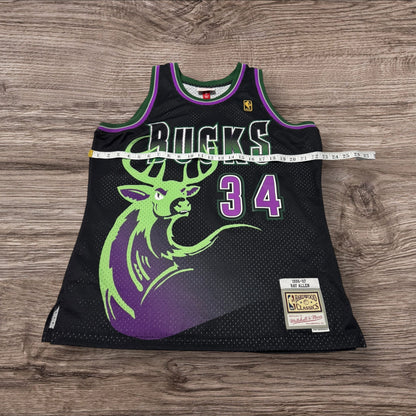 Mitchell & Ness Black Milwaukee Bucks Ray Allen Jersey Size Large