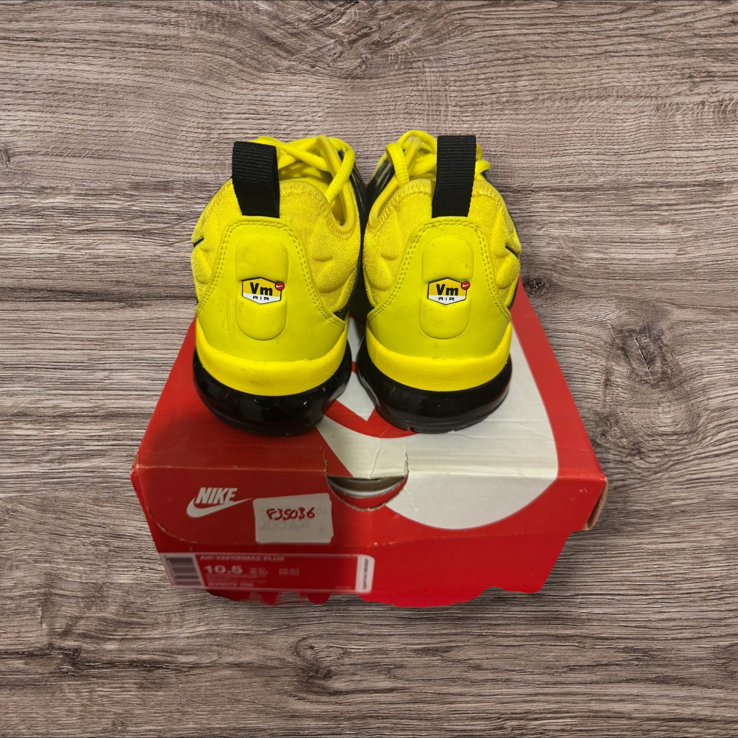 Nike Vapormax Plus Bumblebee Size 10.5 (BV6079 700)
