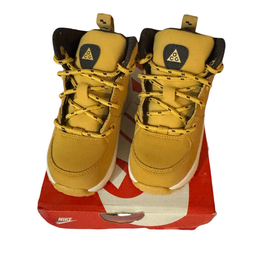 DS Infant Nike Manoa Size 7C (472650 700)