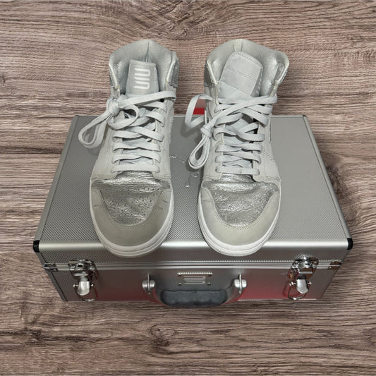 Jordan 1 Silver 30th Anniversary Size 10.5 (396009-001)