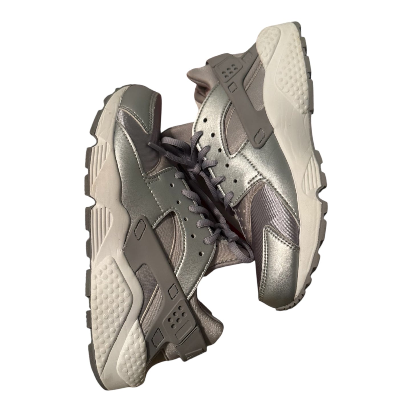Woman Nike Huarache Silver Size 7 (859429 002)