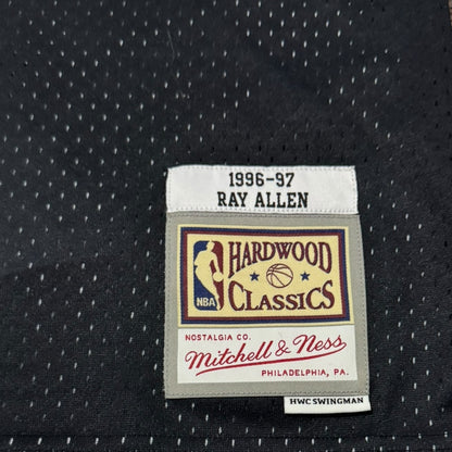 Mitchell & Ness Black Milwaukee Bucks Ray Allen Jersey Size Large