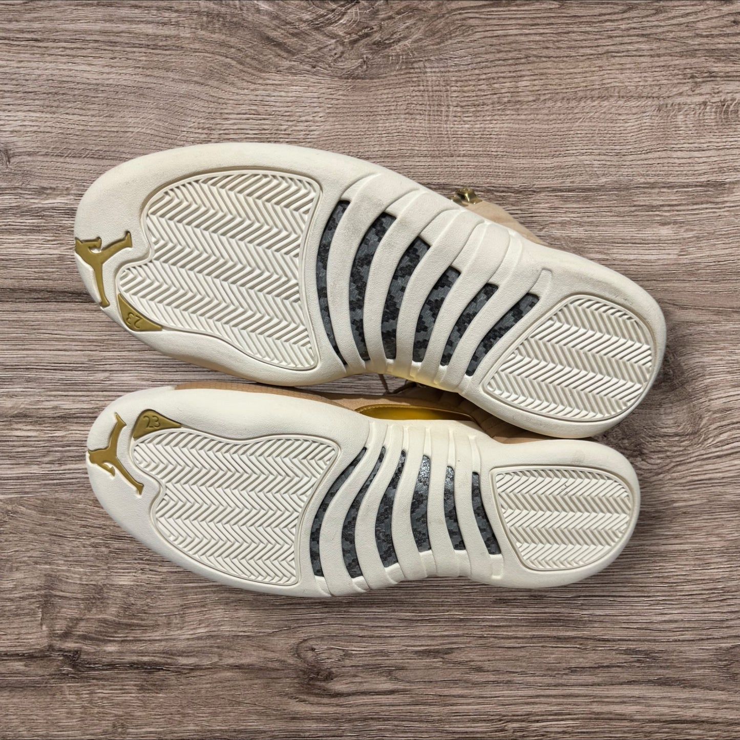 Jordan 12 Vachetta Tan Size 9 (A06068 203)
