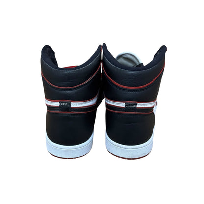 Jordan 1 Bloodline Size 10.5 (555088-062)