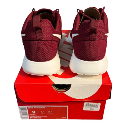 DS Nike Rosherun Burgundy Size 9 (511881 610)