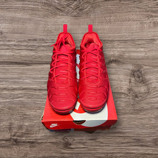 Nike Vapormax Plus Triple Red Size 10.5 (CW6973 600)