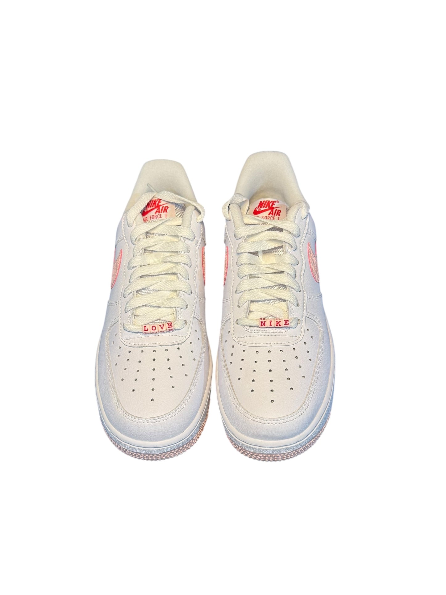 DS Woman Nike Air Force 1 Valentine’s Day Size 9 (DQ9320-100)