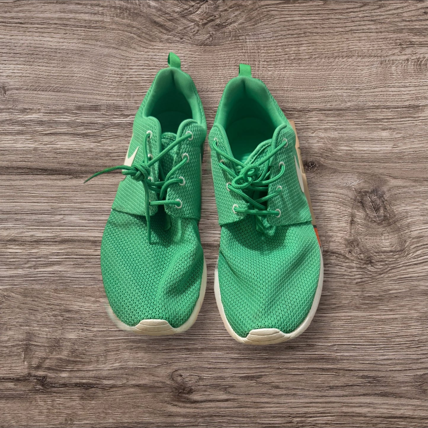 Nike Roshe Gamma Green Size 9.5 (No Box 511881-310)