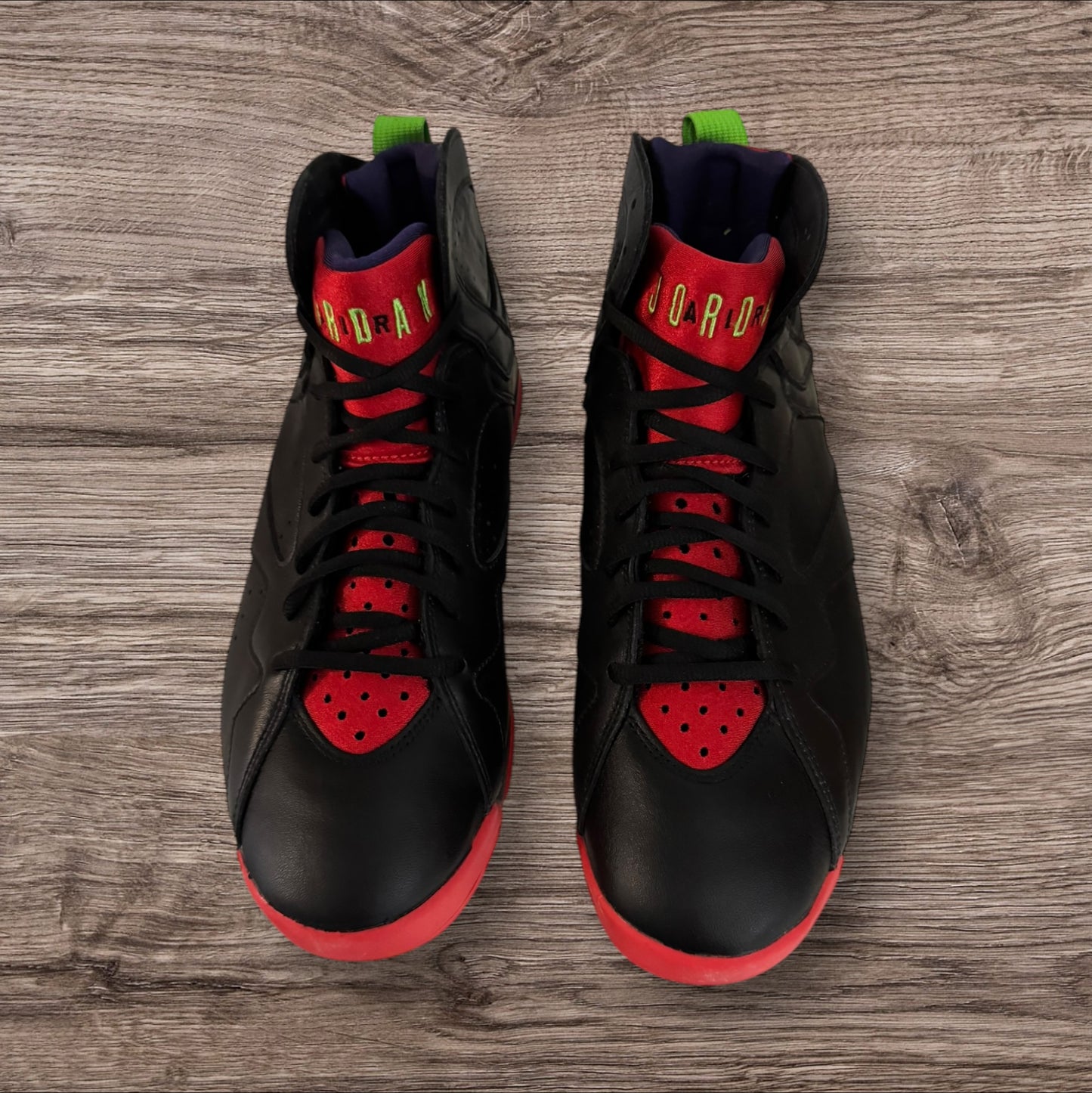 Jordan 7 Marvin the Martian Size 10.5 (No Box, Never Worn 304775-029)