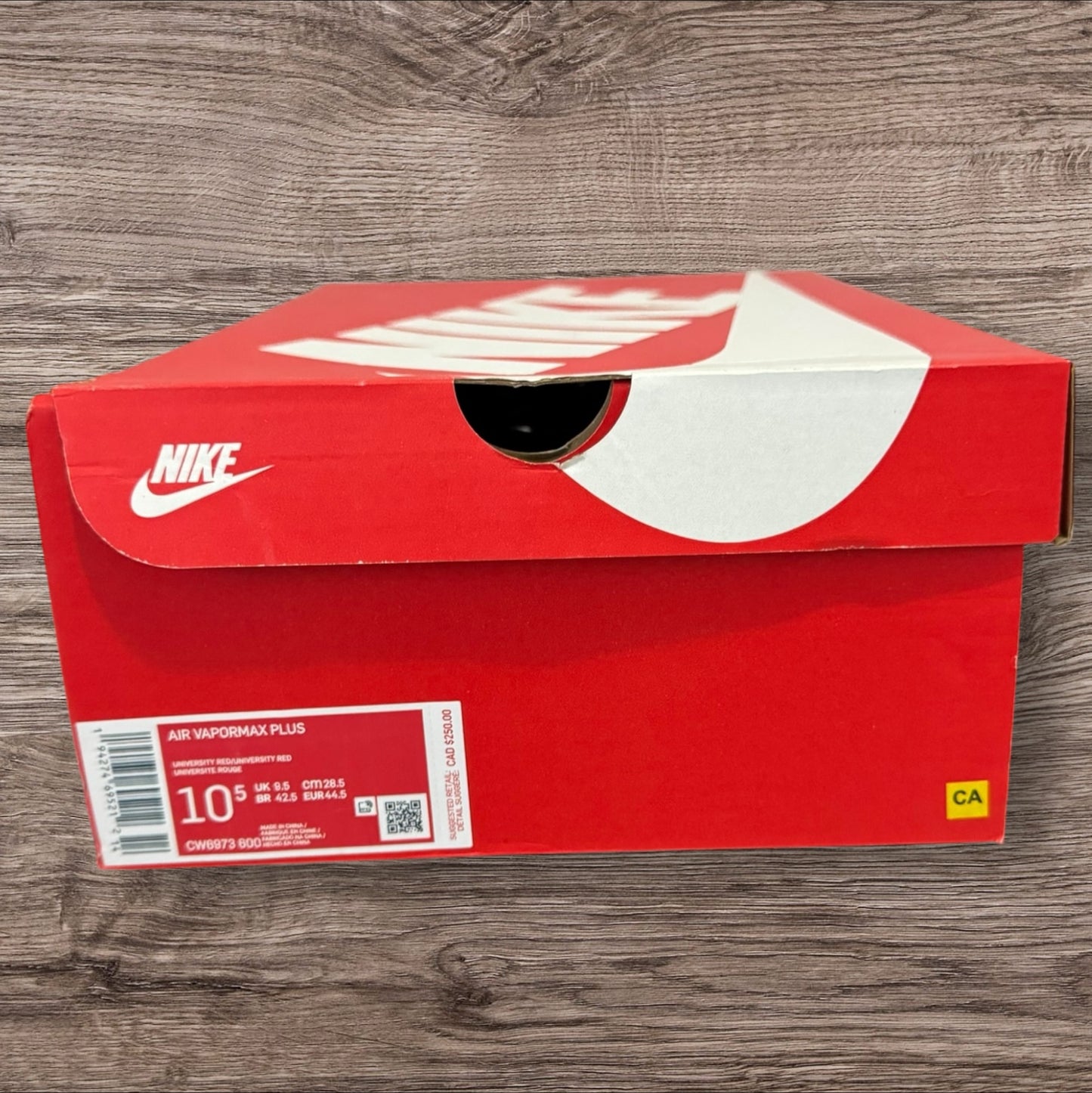 Nike Vapormax Plus Triple Red Size 10.5 (CW6973 600)