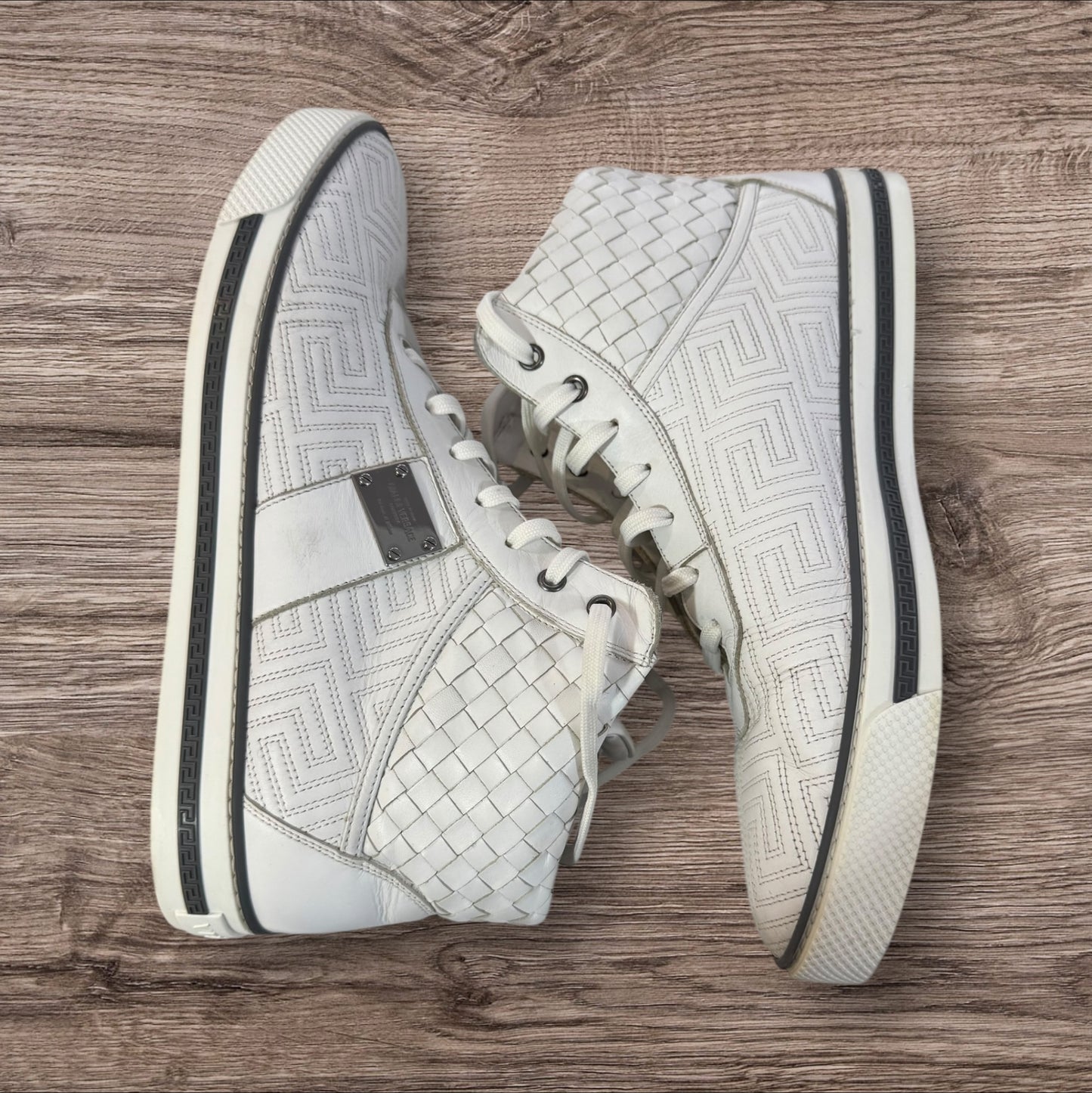 Versace High Cut White Size 43.5 (No Box)