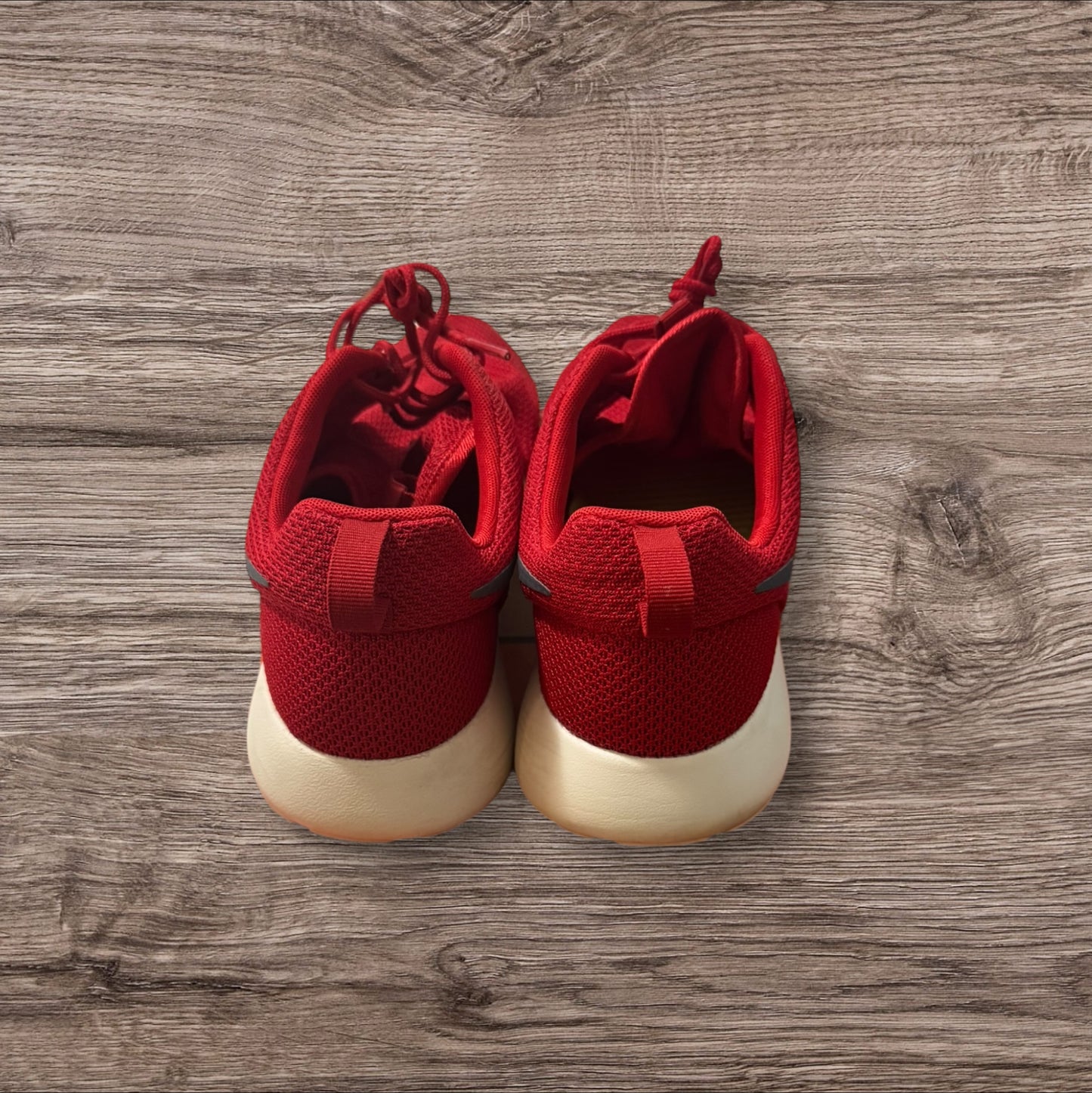 Nike Roshe Sport Red Size 9.5 (No Box 511881-601)