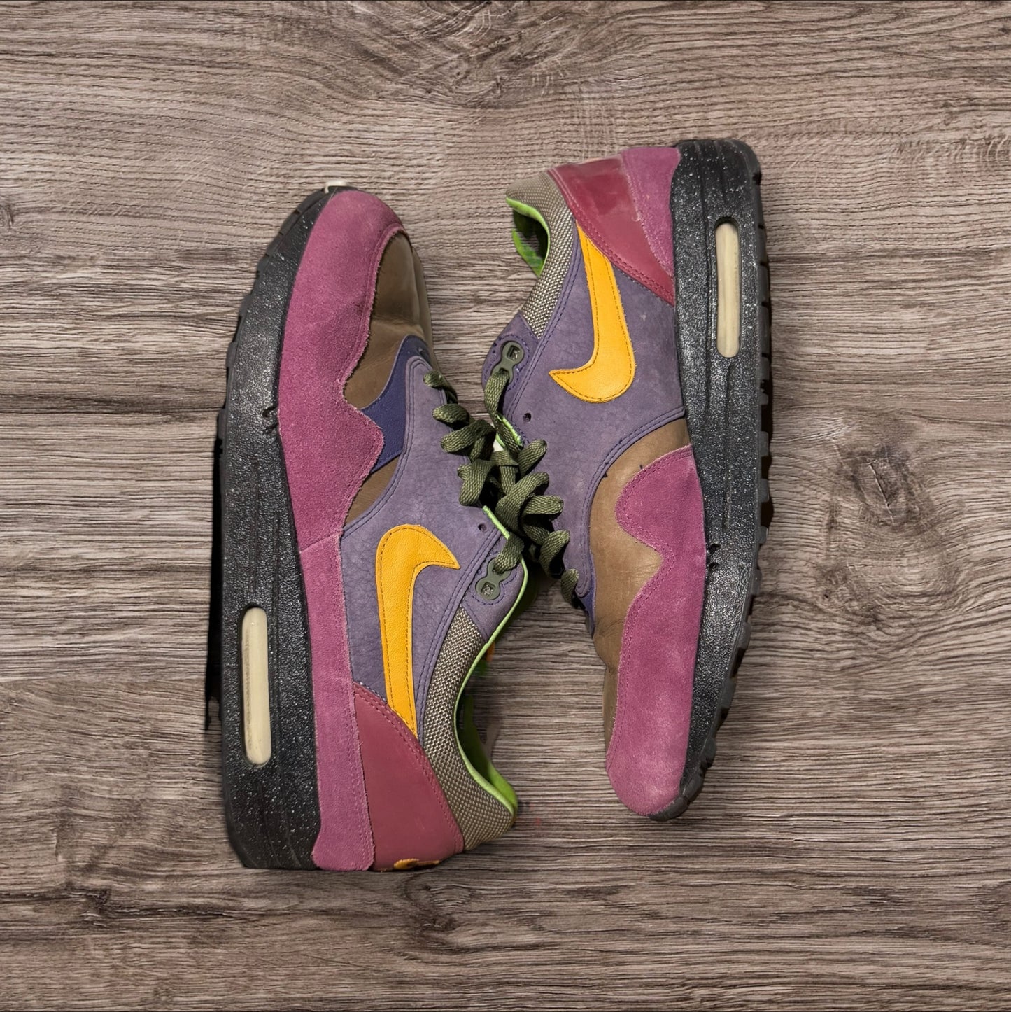 Nike Air Max 1 Premium Size 10.5 (309717 071)