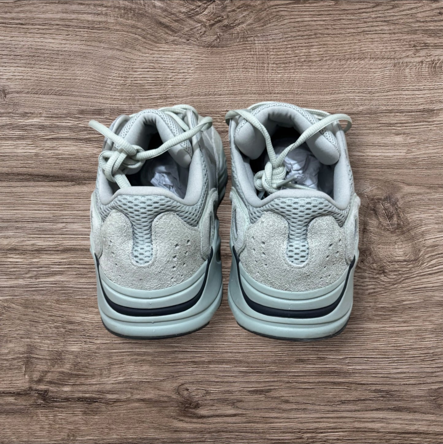Adidas Yeezy 700 Salt Size 12 (EG7487)