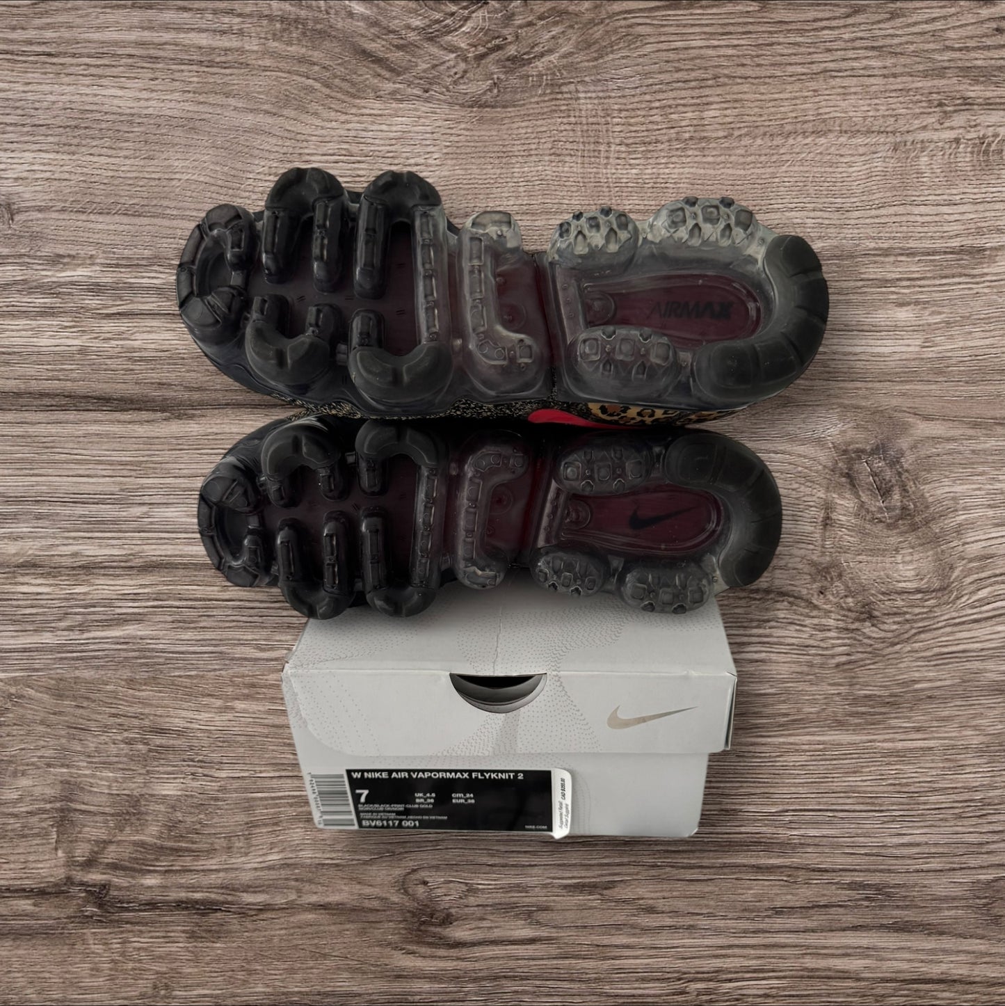 Woman Nike Vapormax 2 Cheetah Size 7 (BV6117 001)
