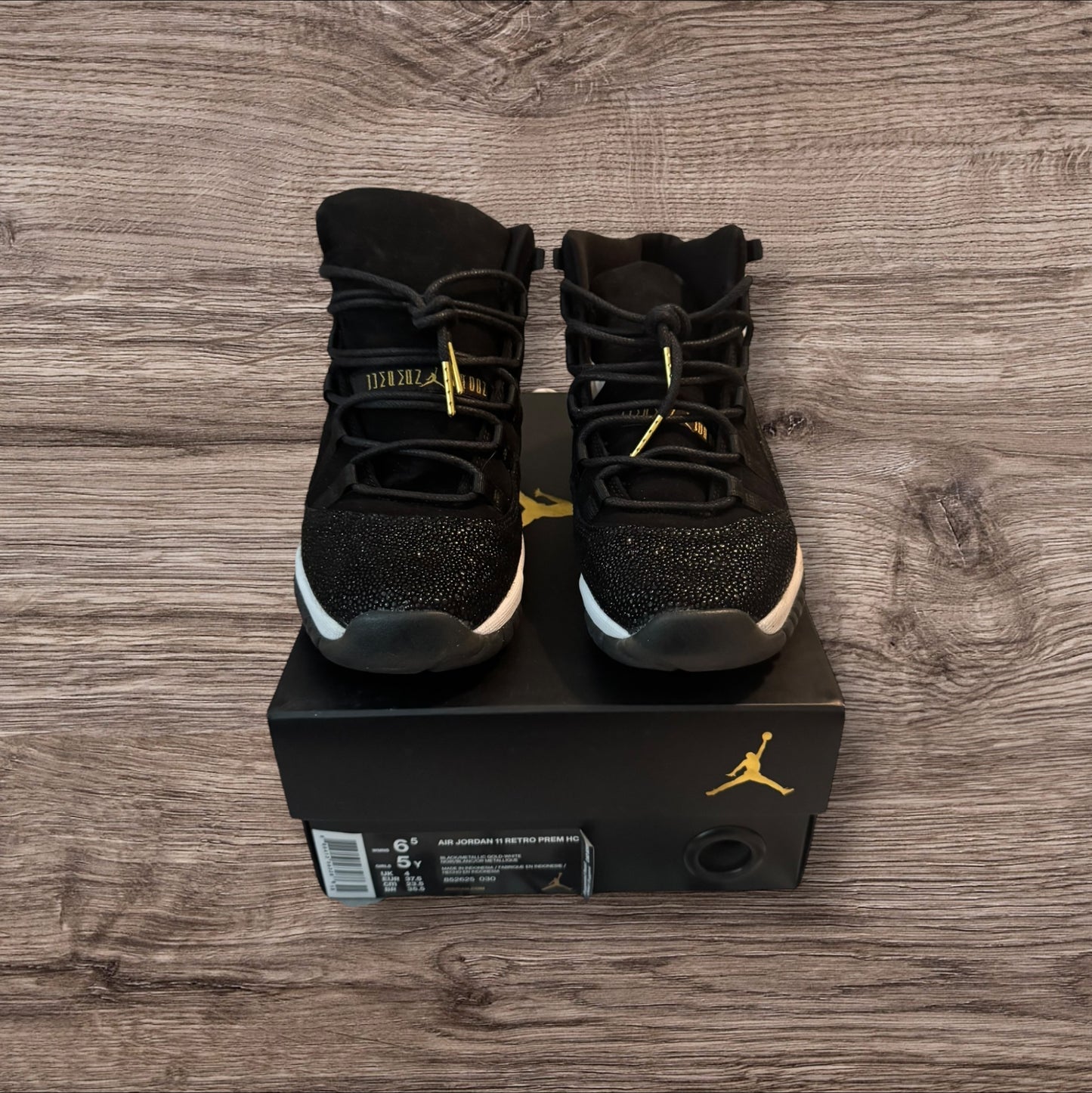 GS Jordan 11 Heiress Black Stingray Size 5Y (852625 030)