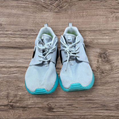 Nike Roshe Run Calypso Size 9.5 (No Box 511881-013)