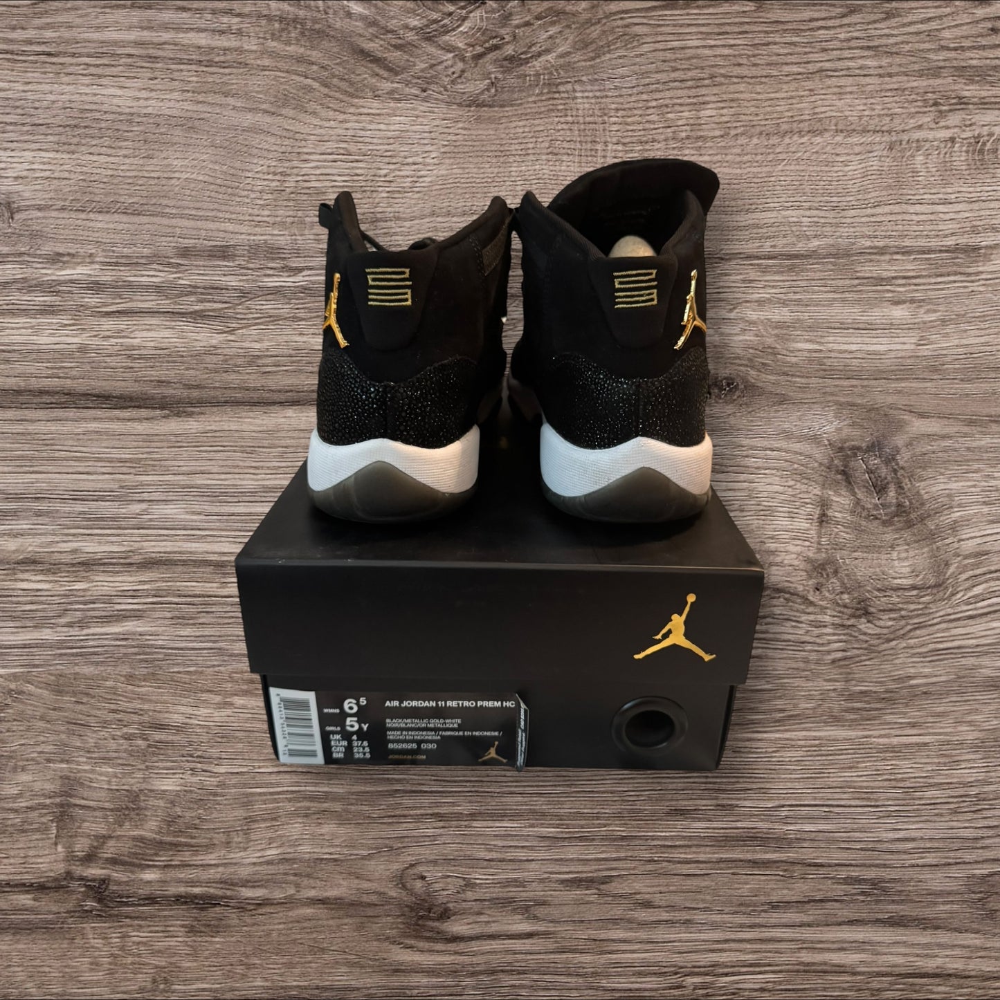 GS Jordan 11 Heiress Black Stingray Size 5Y (852625 030)