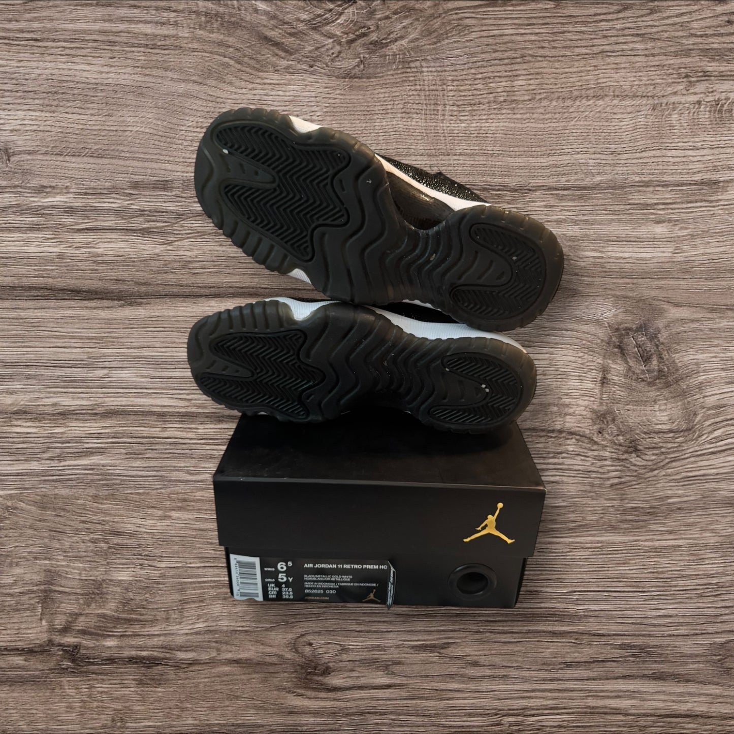 GS Jordan 11 Heiress Black Stingray Size 5Y (852625 030)