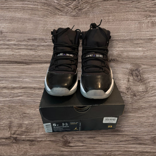 GS Jordan 11 Space Jam 2016 Size 5Y (378038 003)