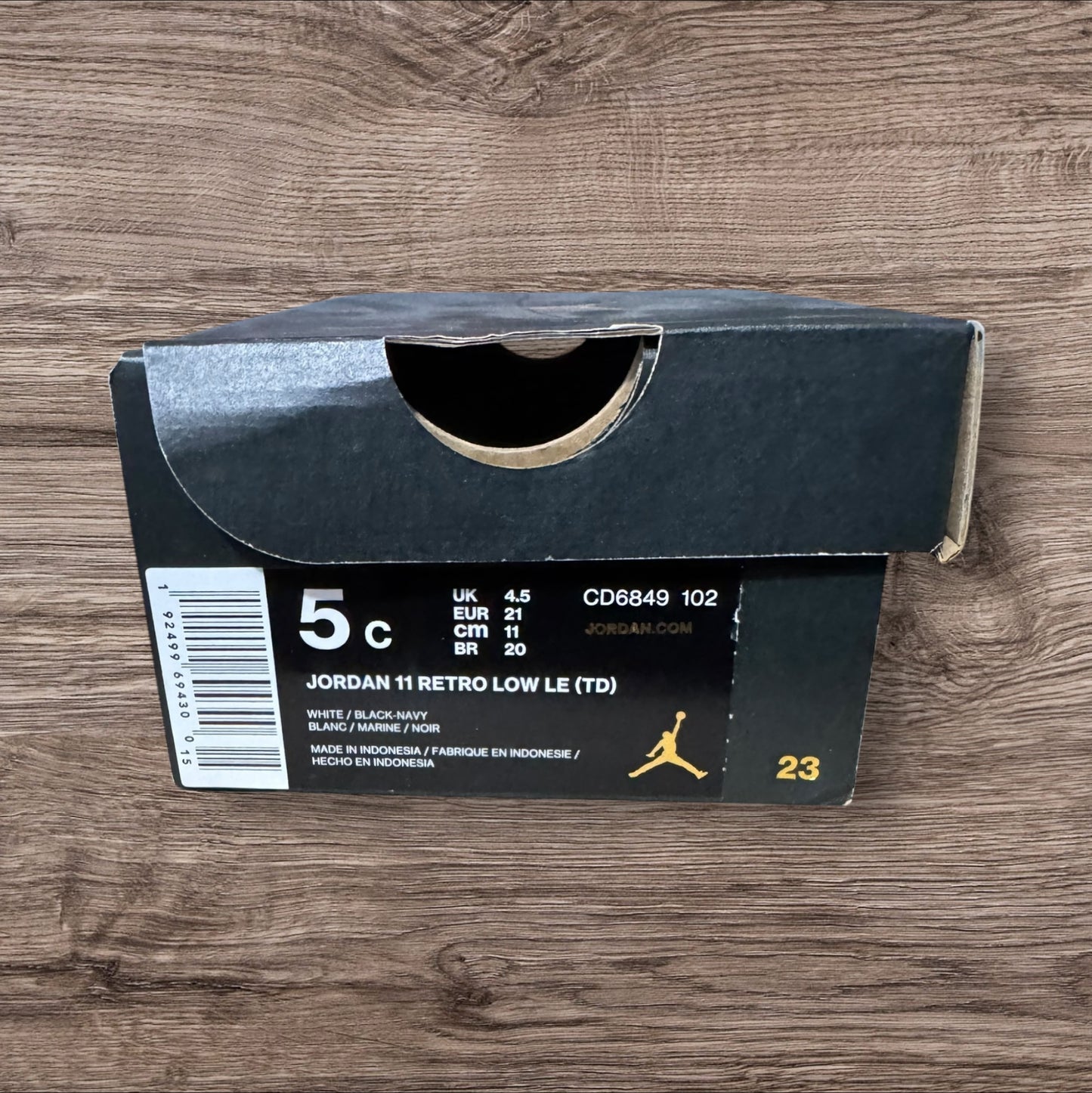 DS Infant Jordan 11 Low Snakeskin Size 5C (CD6849 102)