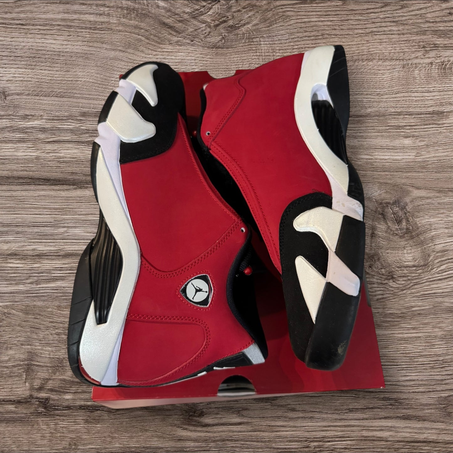 Jordan 14 Toro Size 10.5 (487471 006)