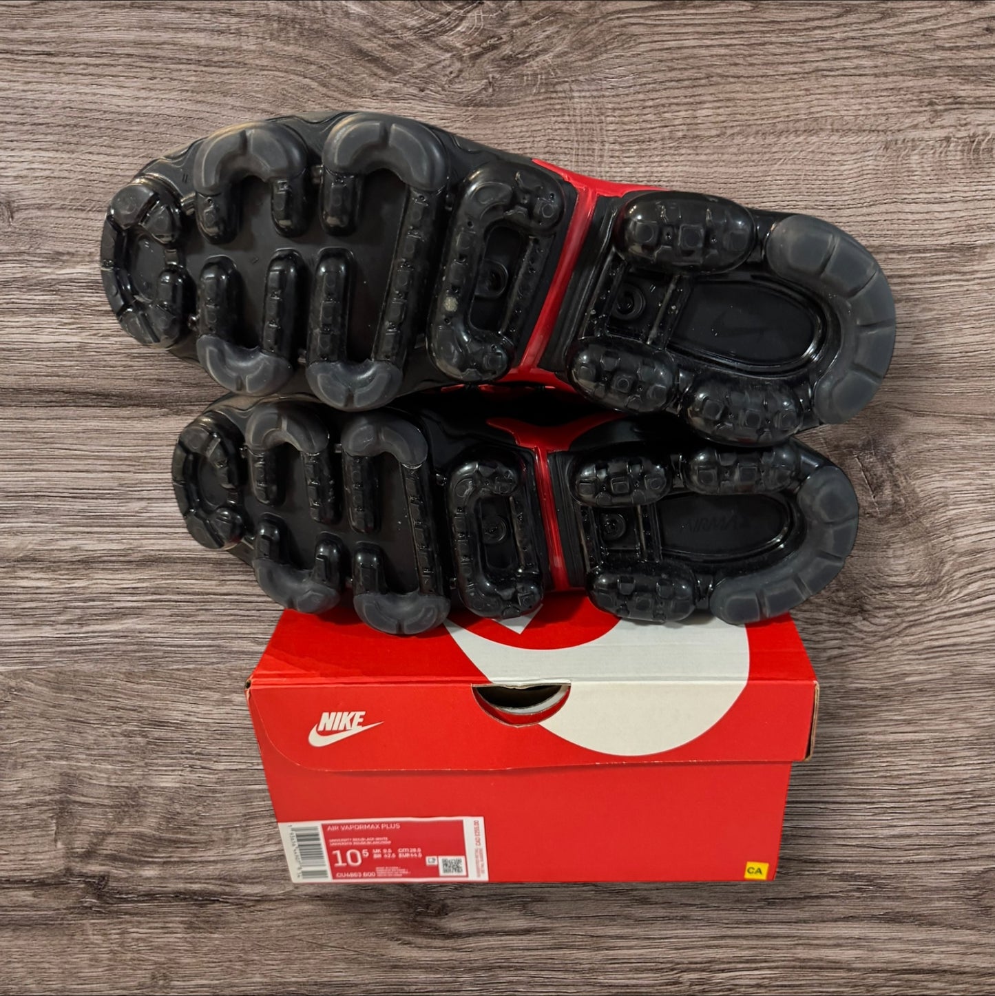 Nike Vapormax Plus University Red Black Size 10.5 (CU4863 600)