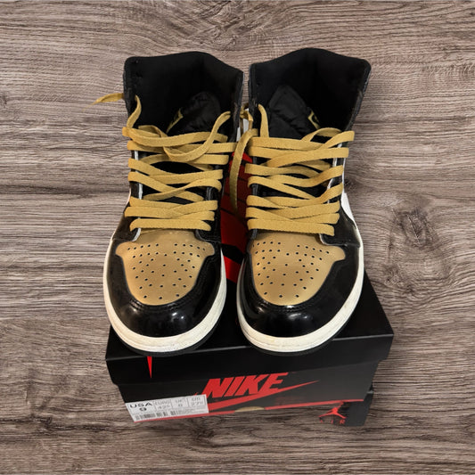 Jordan 1 Patent Gold Toe Size 9 (861428 007)