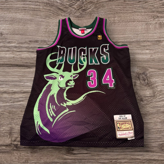 Mitchell & Ness Black Milwaukee Bucks Ray Allen Jersey Size Large