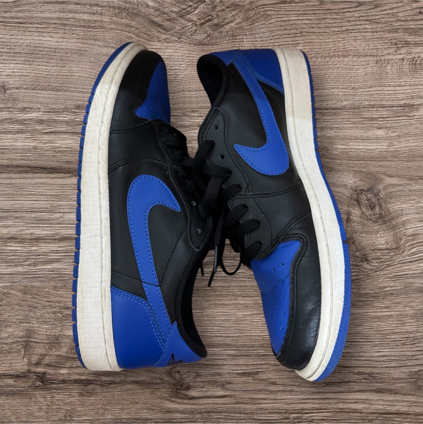 Jordan 1 Low Royal 2015 Size 10.5 (705329 004)