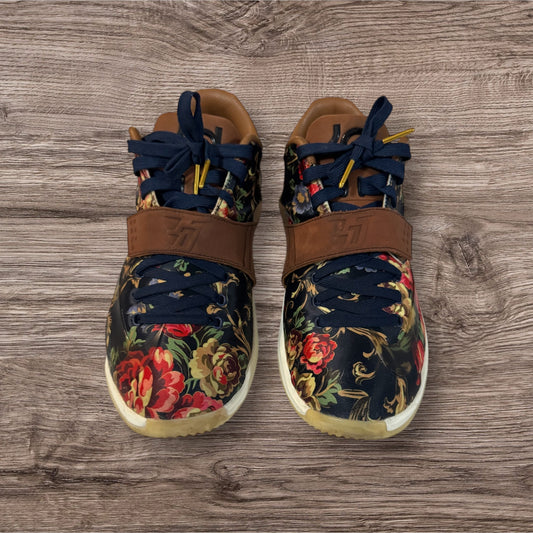 Nike KD Floral Size 10.5 (Damage Box 726438 400)